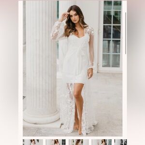 Le Rose Steffanie Beaded Floral Lace Maxi Robe